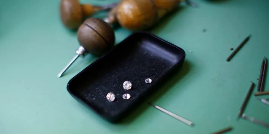 Diamond Education - the Four ‘C’S’ of Diamonds