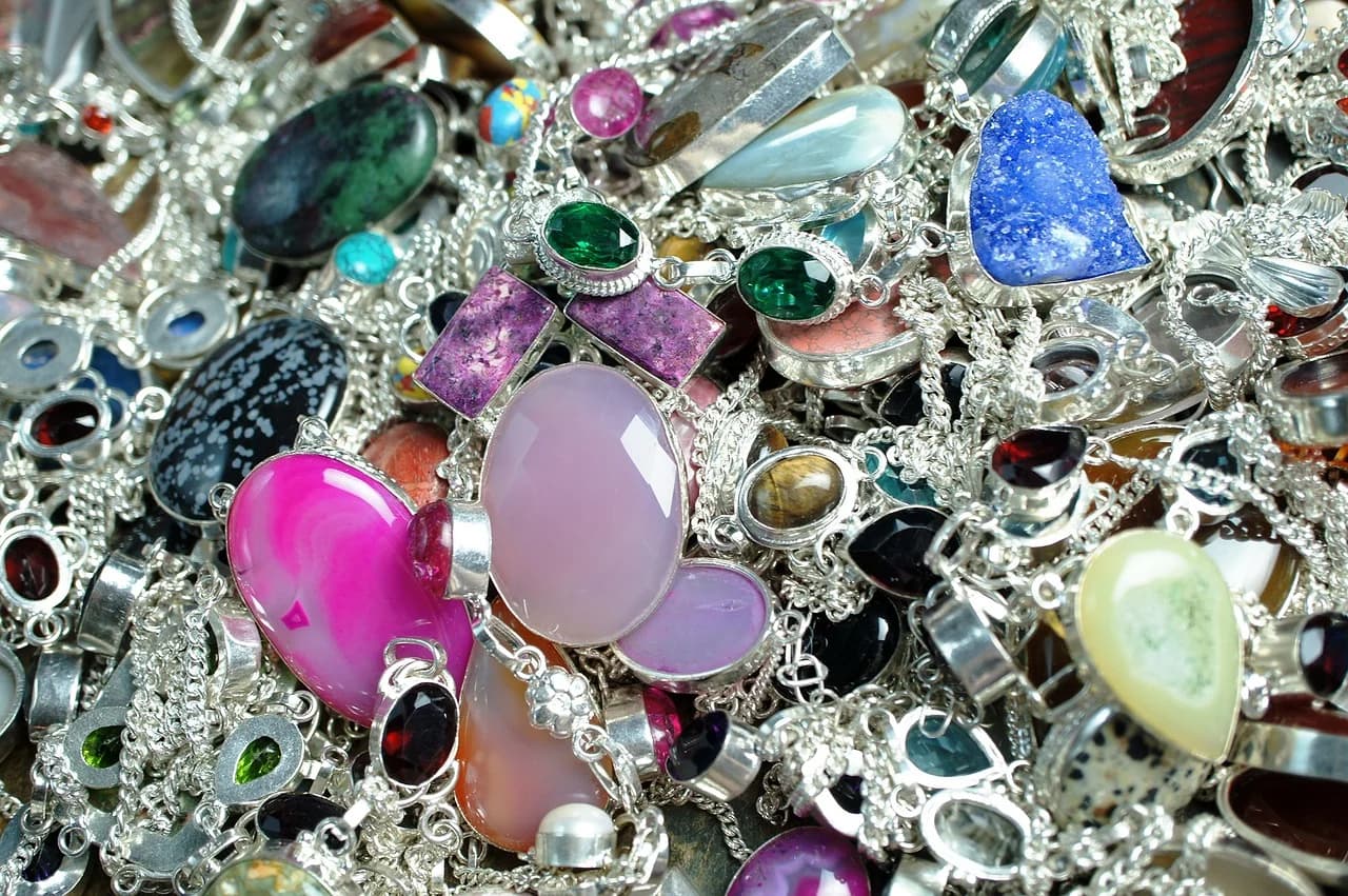 What Are the Rarest Gemstones? Discover the World’s Most Elusive Jewels