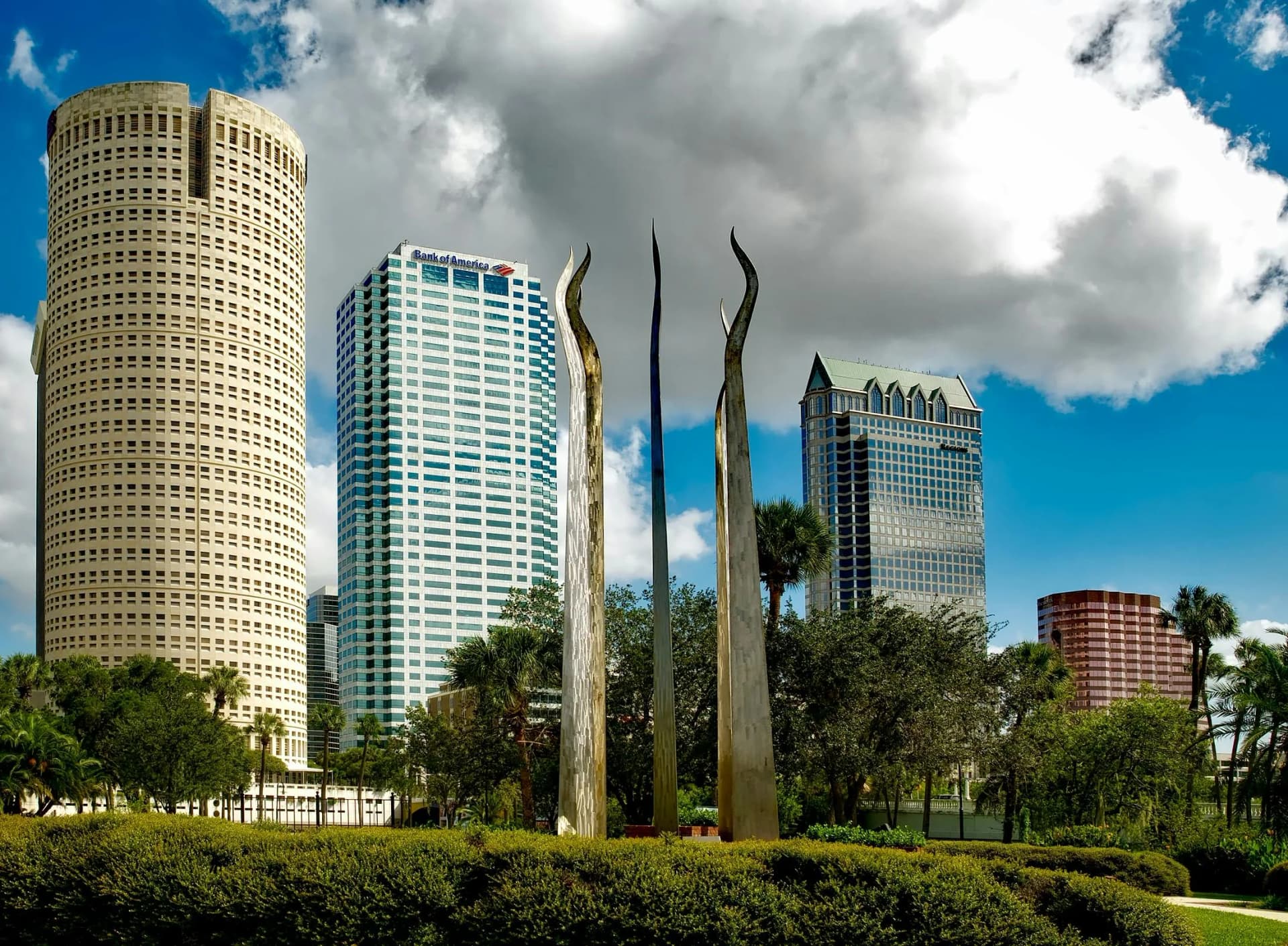 A Complete Guide to the Tampa Jewelry District