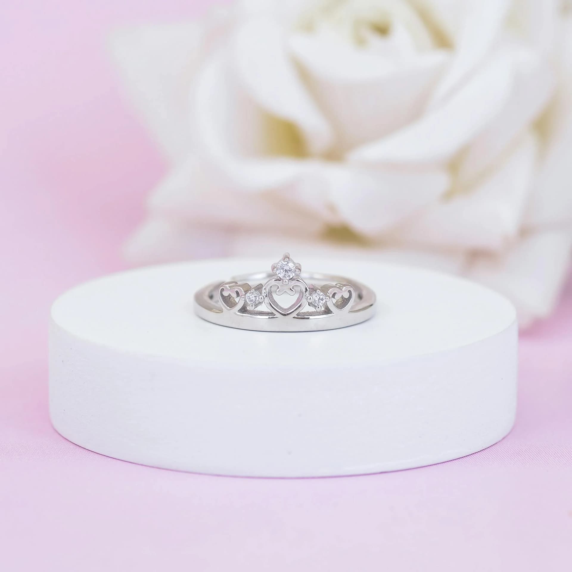 How Lab-Grown Diamonds Are Redefining Consumer Preferences