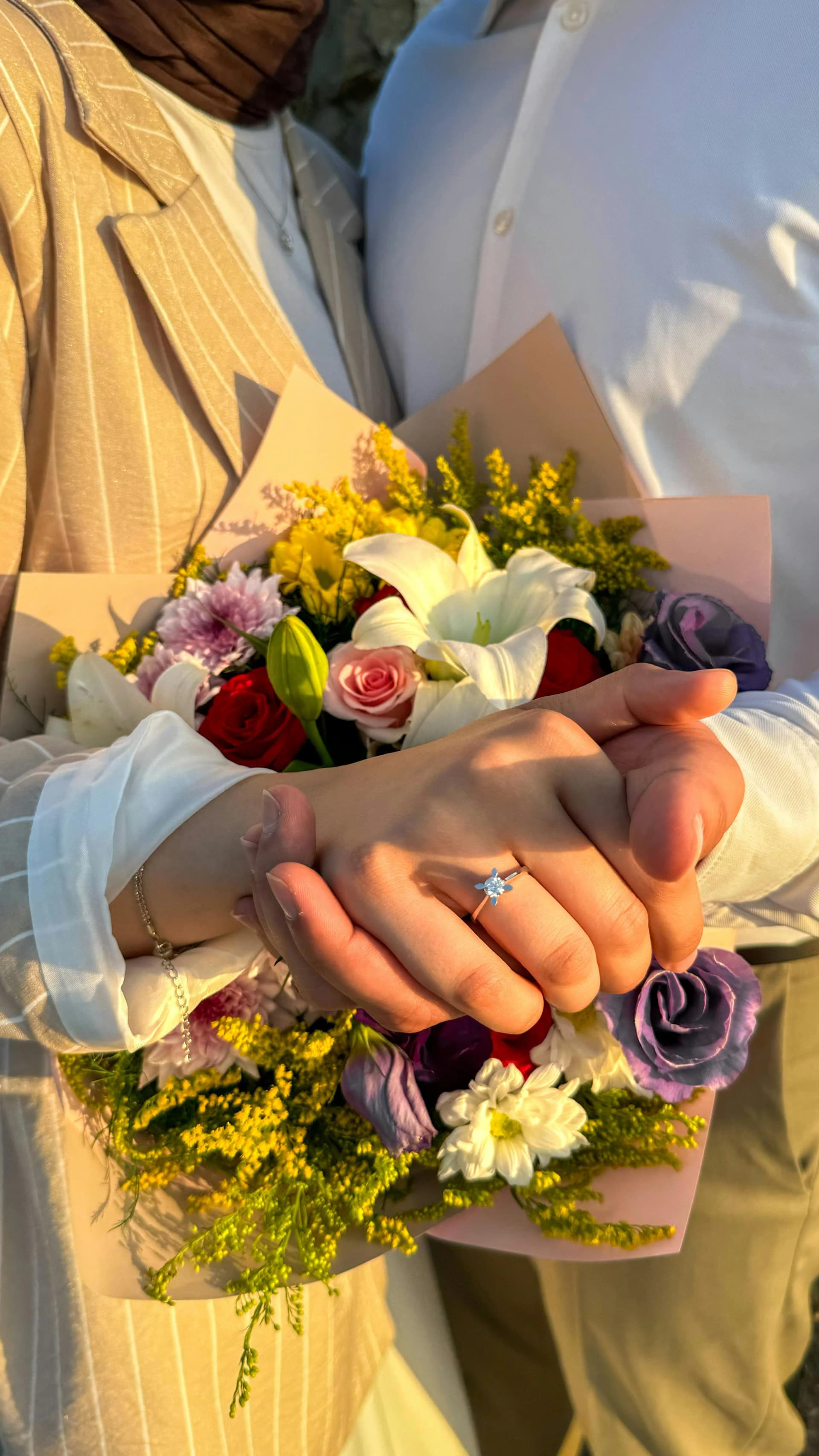 Comparing Solitaire vs. Halo Diamond Engagement Rings: Which Is Right for You?