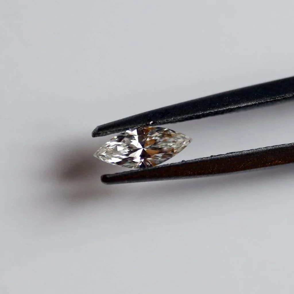 How to Tell if a Diamond is Fake
