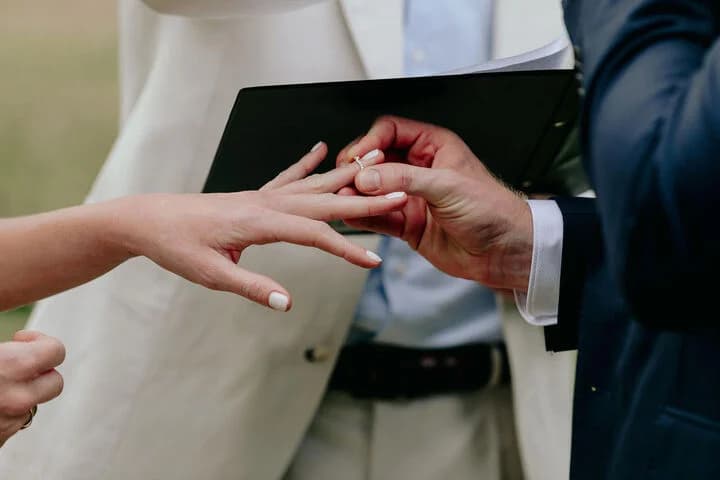 Where to Buy Diamond Wedding Bands in the US