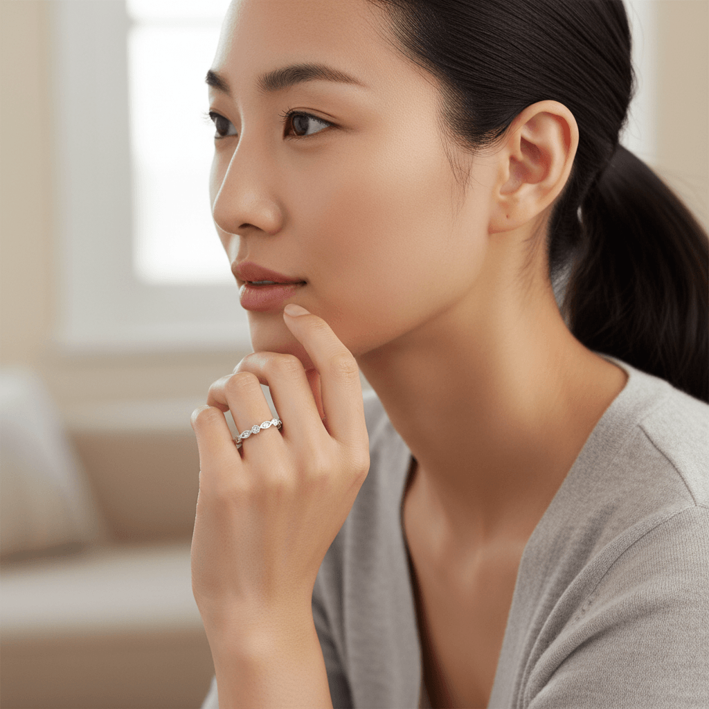 017ct_Decorative_Setting_Half_Band_Diamond_Wedding_Ring_On_Model