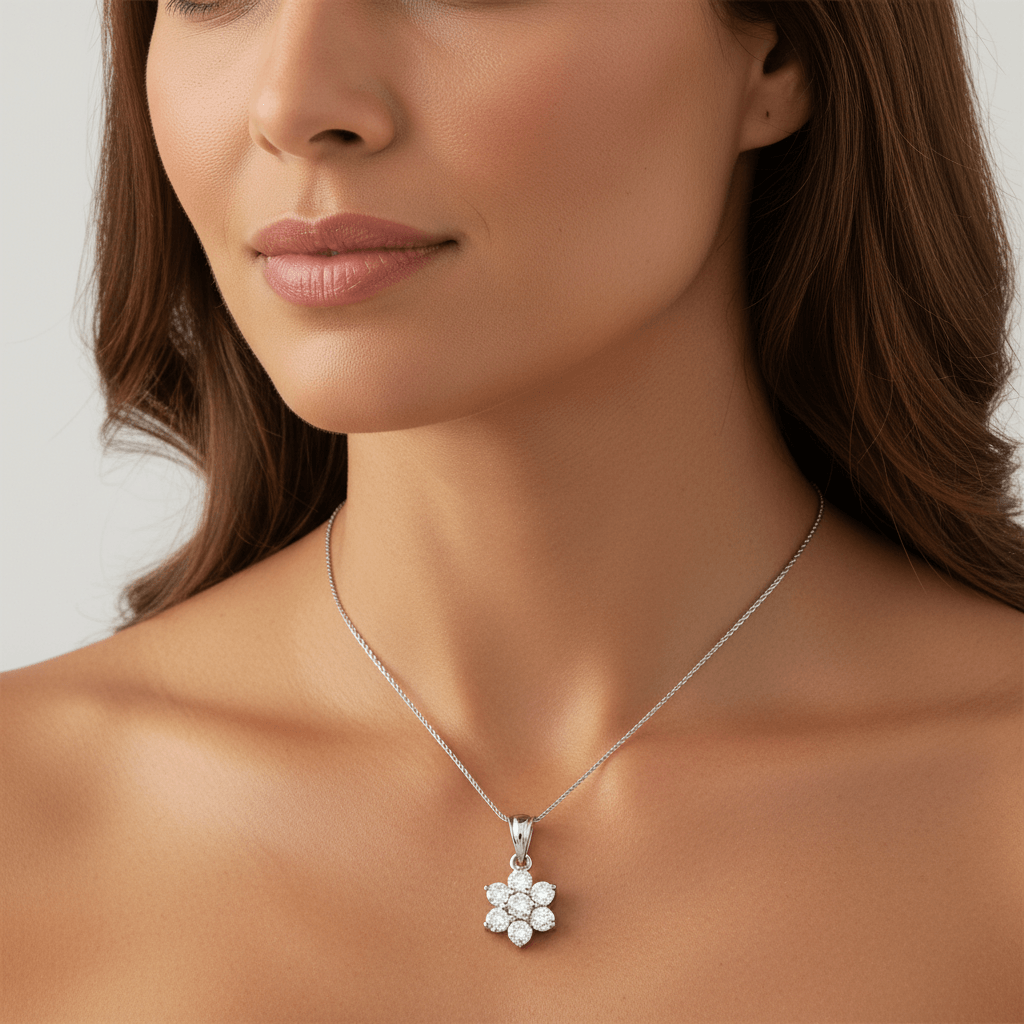 7_Stone_Cluster_Diamond_Pendant_Zoom
