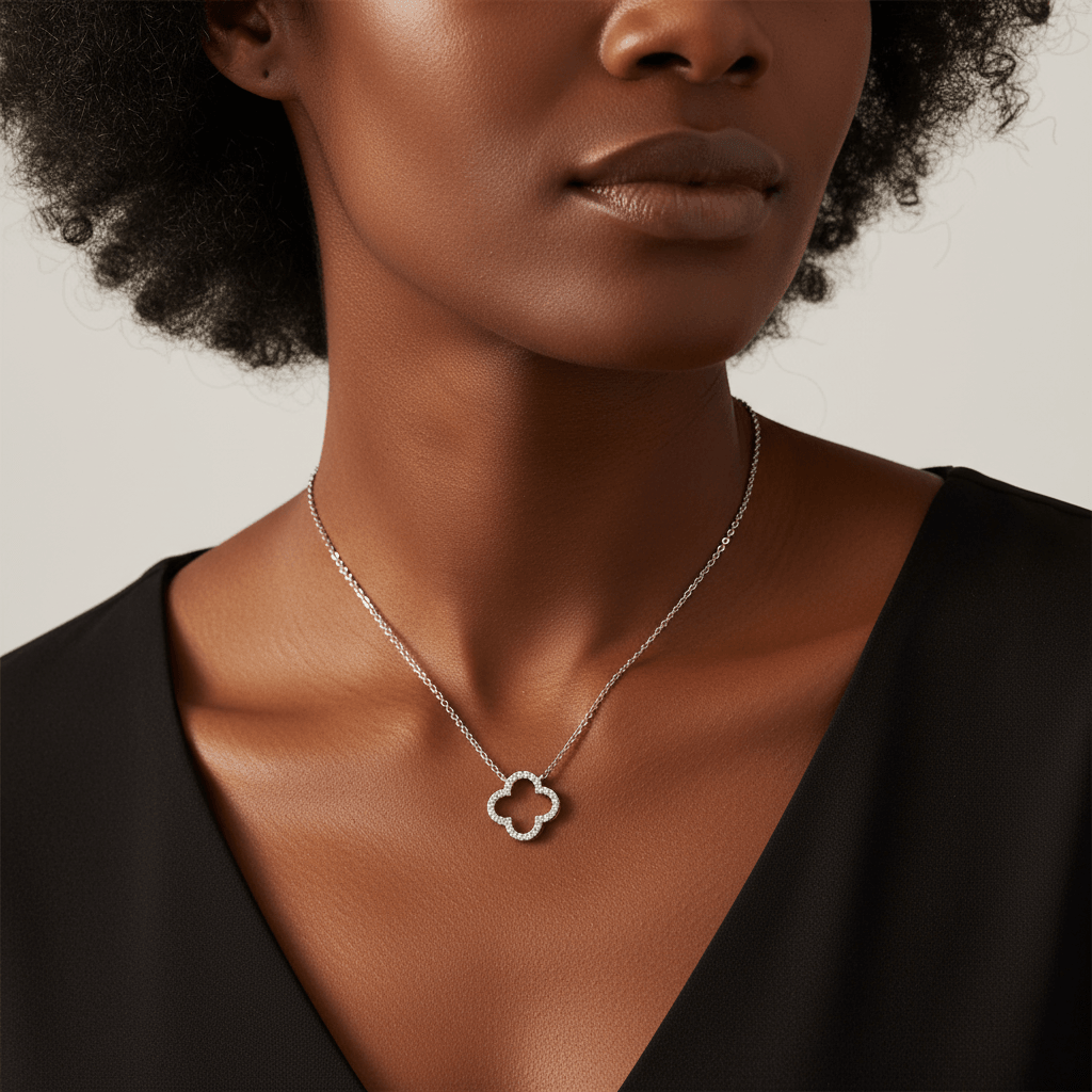 Clover_Micro_Set_Necklace_Zoom