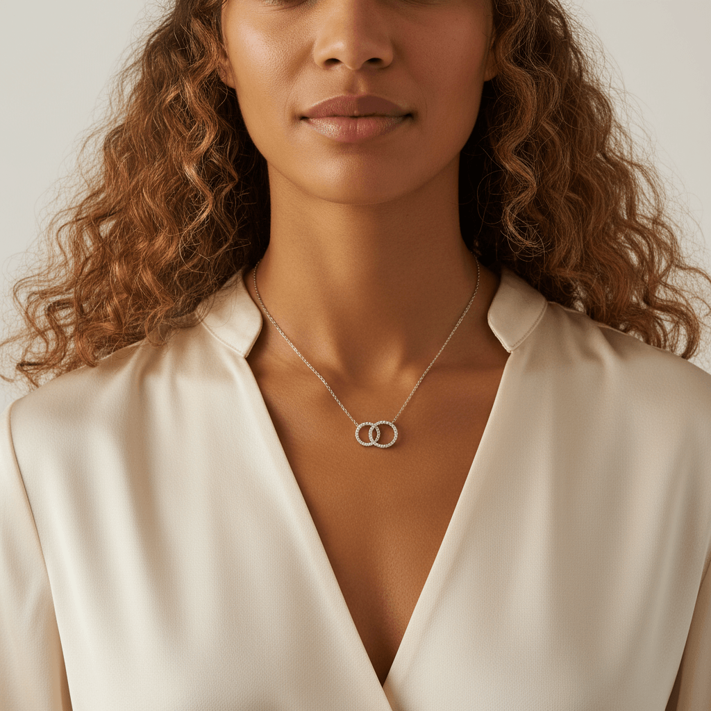 Fixed_Double_Circle_Necklace_On_Model_2