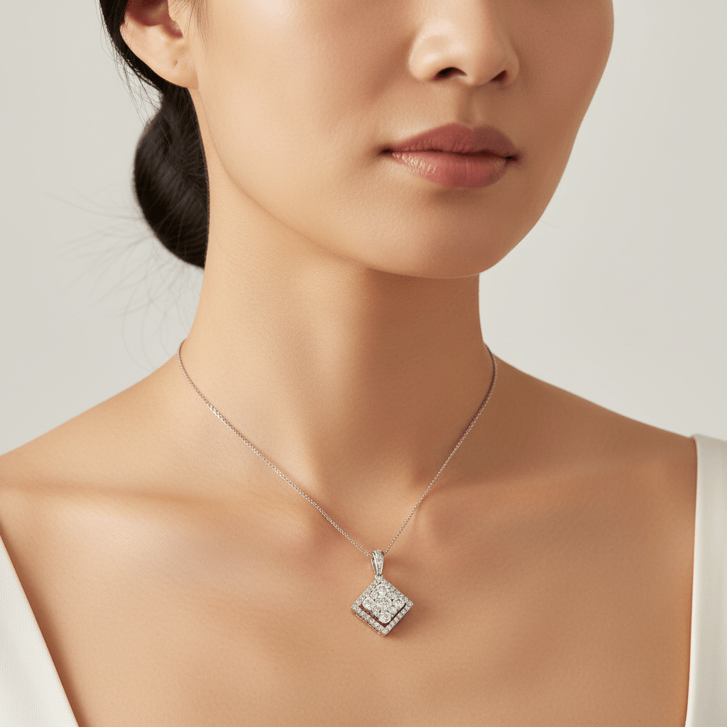 Princess_Shape_Pave_Diamond_Pendant_Zoom