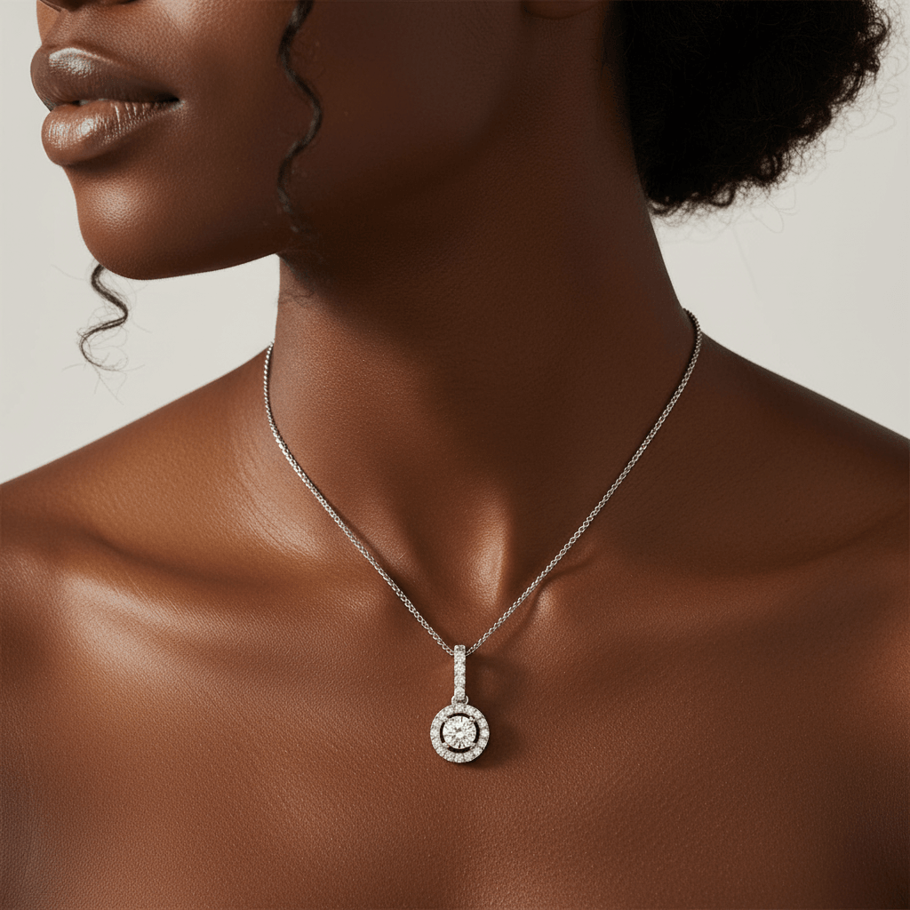 Single_Halo_With_Bail_Diamond_Pendant_Zoom
