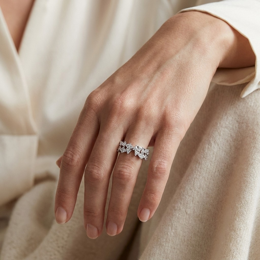 Triangle_Diamond_Double-Row_Half_Eternity_Ring_platinum.jpg
