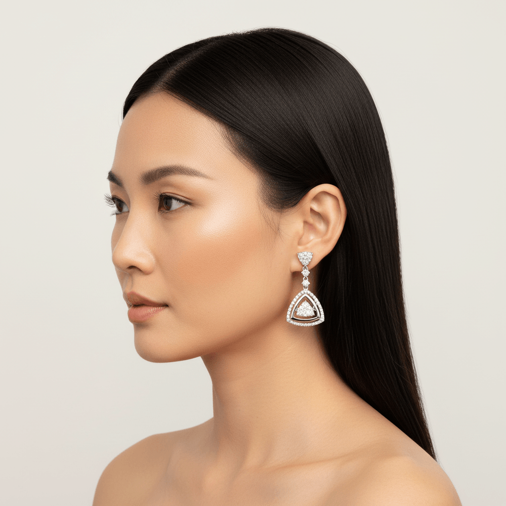 Triangle_Shape_Moveable_Drop_Diamond_Earrings_Zoom
