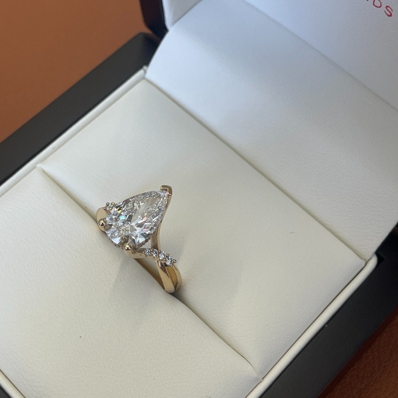 Braided Setting Pear Lab Grown Yellow Gold Diamond Engagement Ring view 9