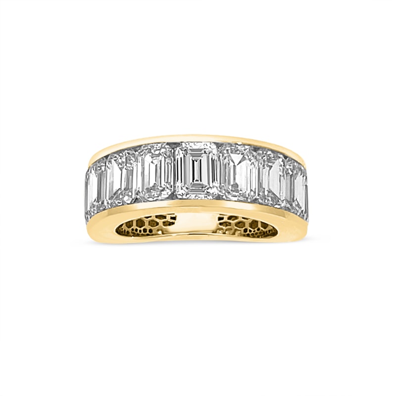 18k Yellow Gold 5mm Channel Set Emerald view 4