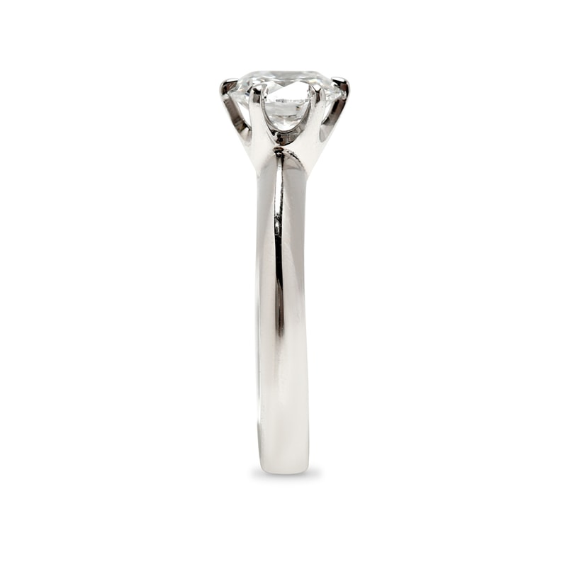 Traditional Six Claw Solitaire Round Shape Diamond Engagement Ring view 4