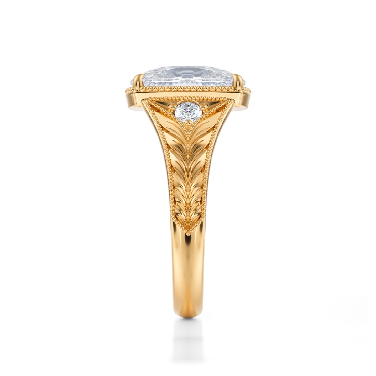 Taylor Swift Old Miner Diamond Engagement Ring view 4