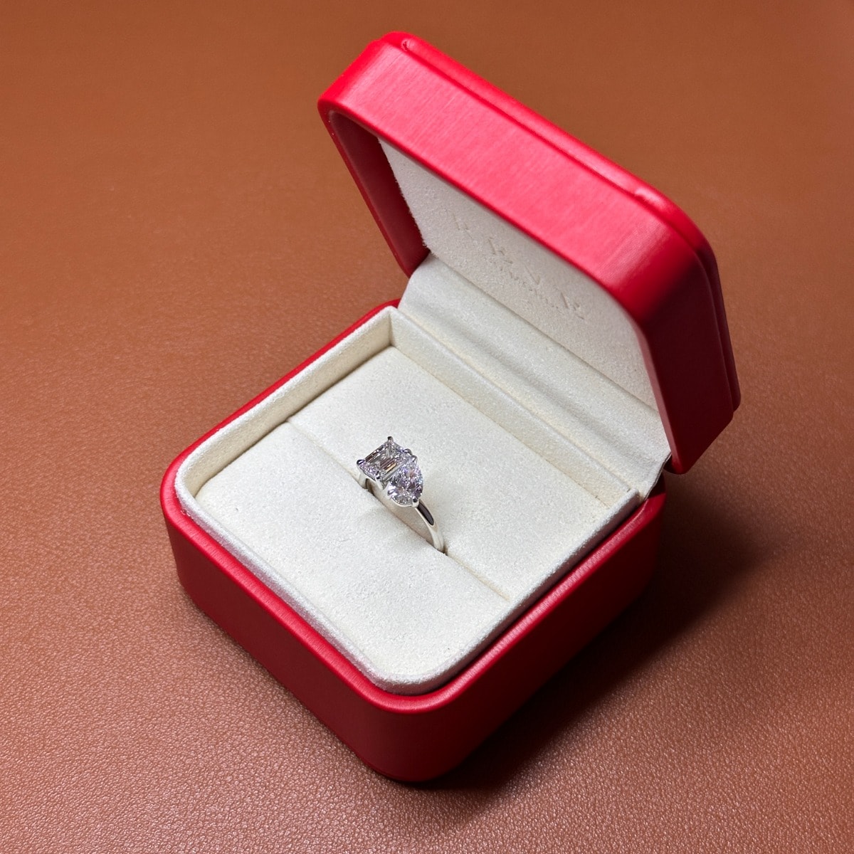 Toi et Moi Emerald and Pear Shaped Diamond Engagement Ring view 8