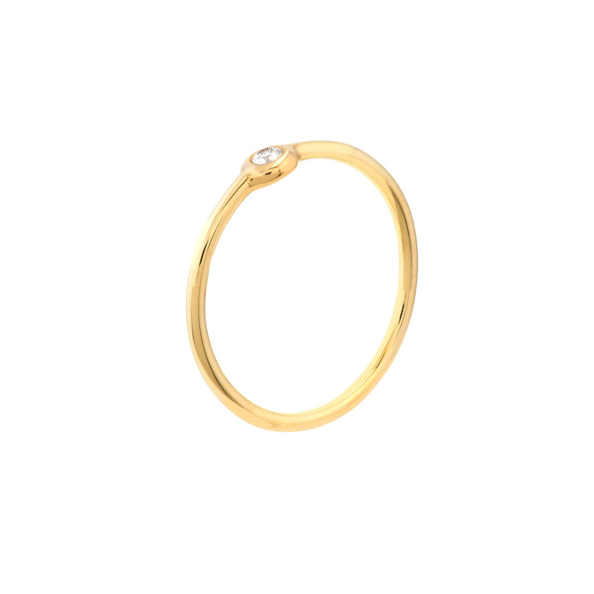 Round Diamond Bezel Gold Ring