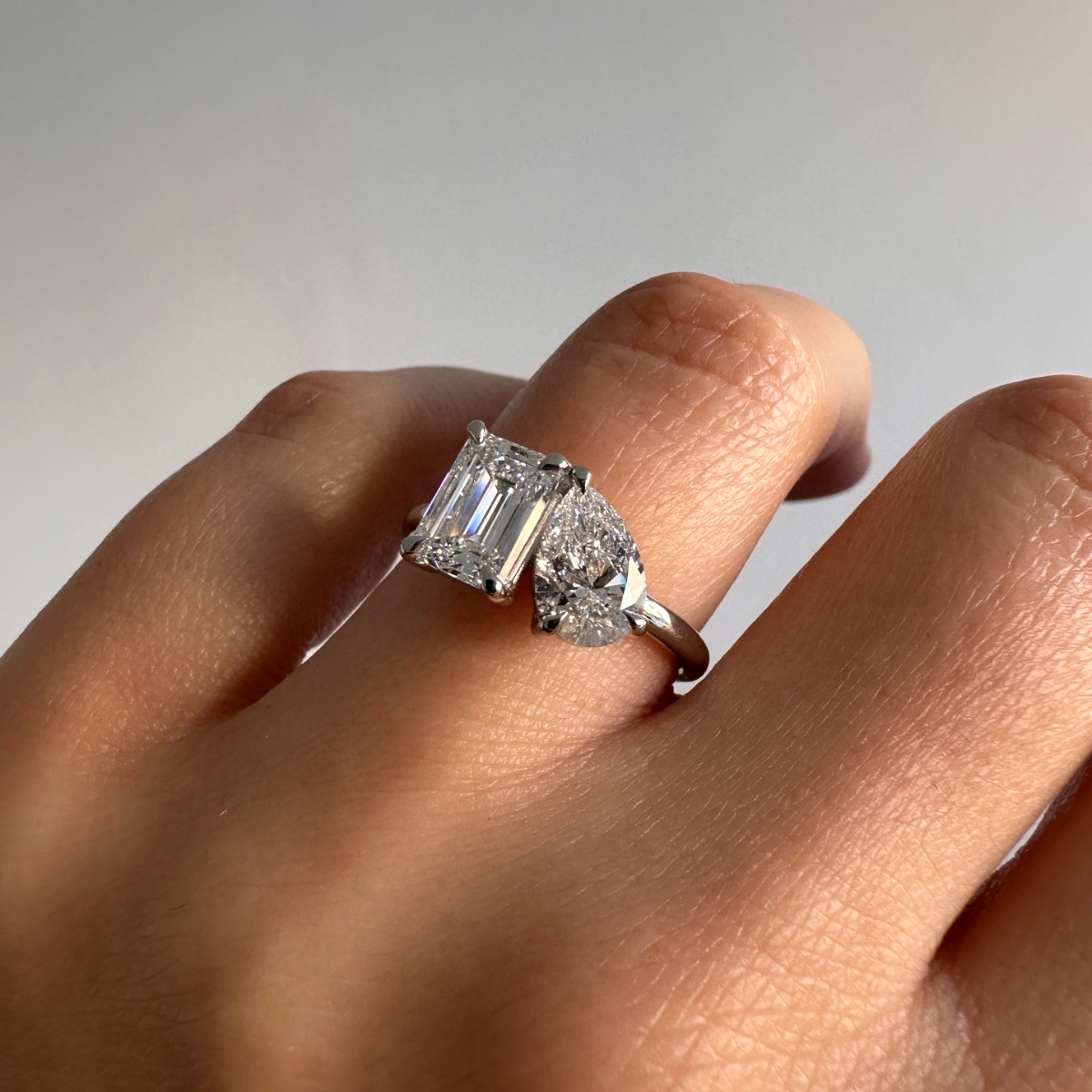 Toi et Moi Emerald and Pear Shaped Diamond Engagement Ring 