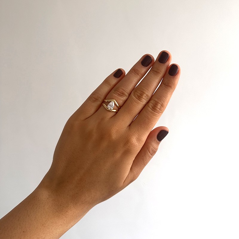 Pear Shape Split Shank Diamond Engagement Ring