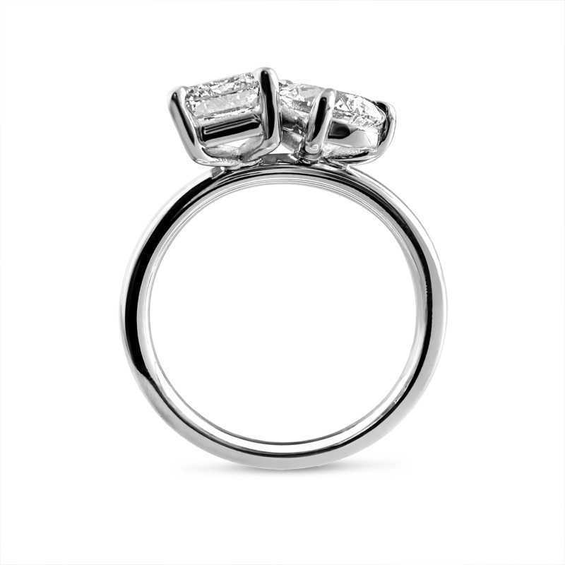 Toi et Moi Emerald and Pear Shaped Diamond Engagement Ring 