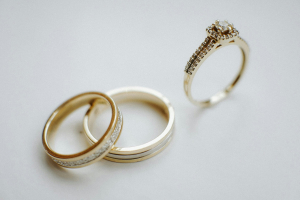 How Does Bond Street Compare to Local Jewellers for Prices?