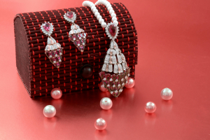 Lab-Grown Diamonds: A Modern and Ethical Solution for Jewelry