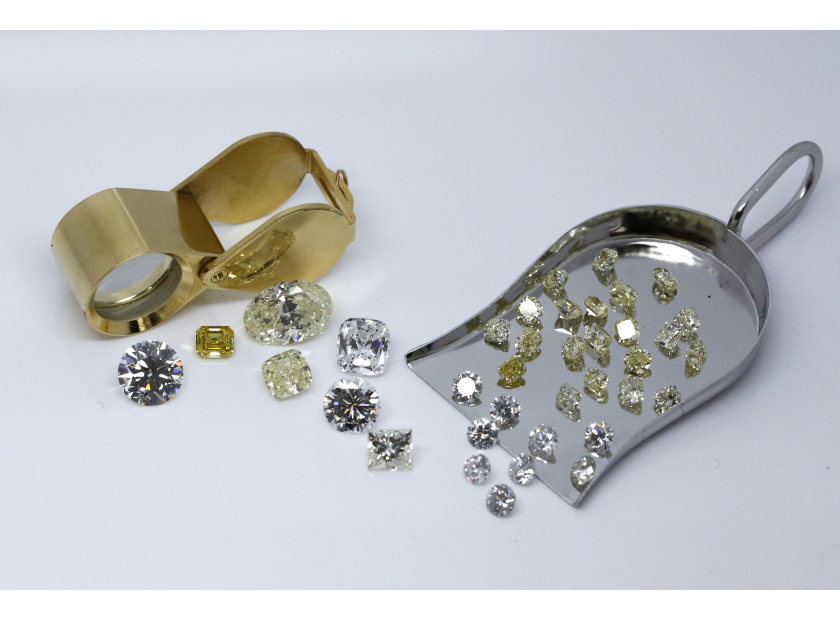 The Art of Creating Fancy Color Lab Grown Diamonds