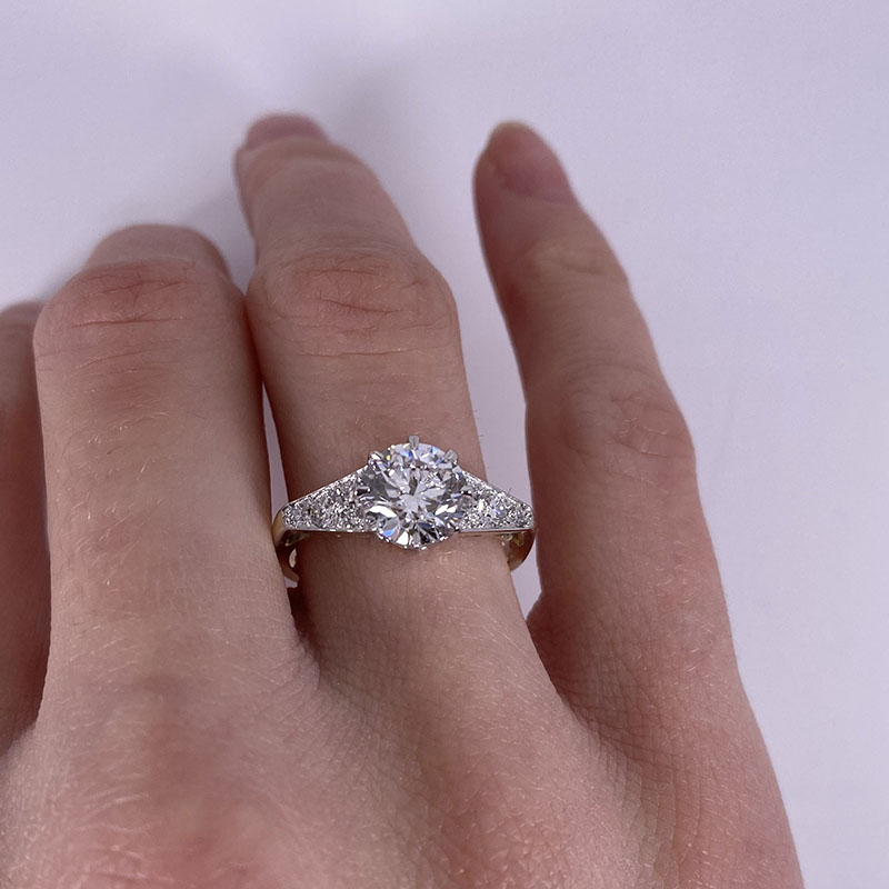 Art Deco Round Cut Diamond Engagement Ring