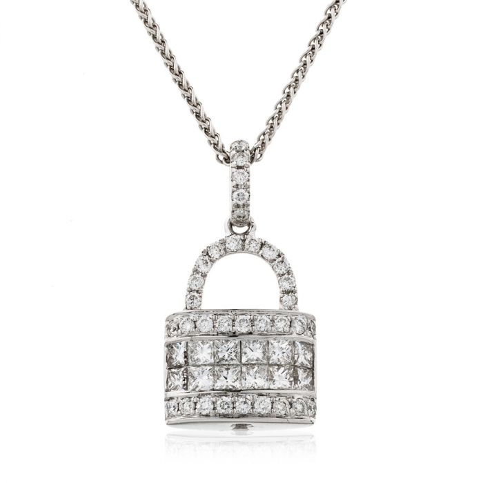 Round Princess Cut Lock Diamond Pendant