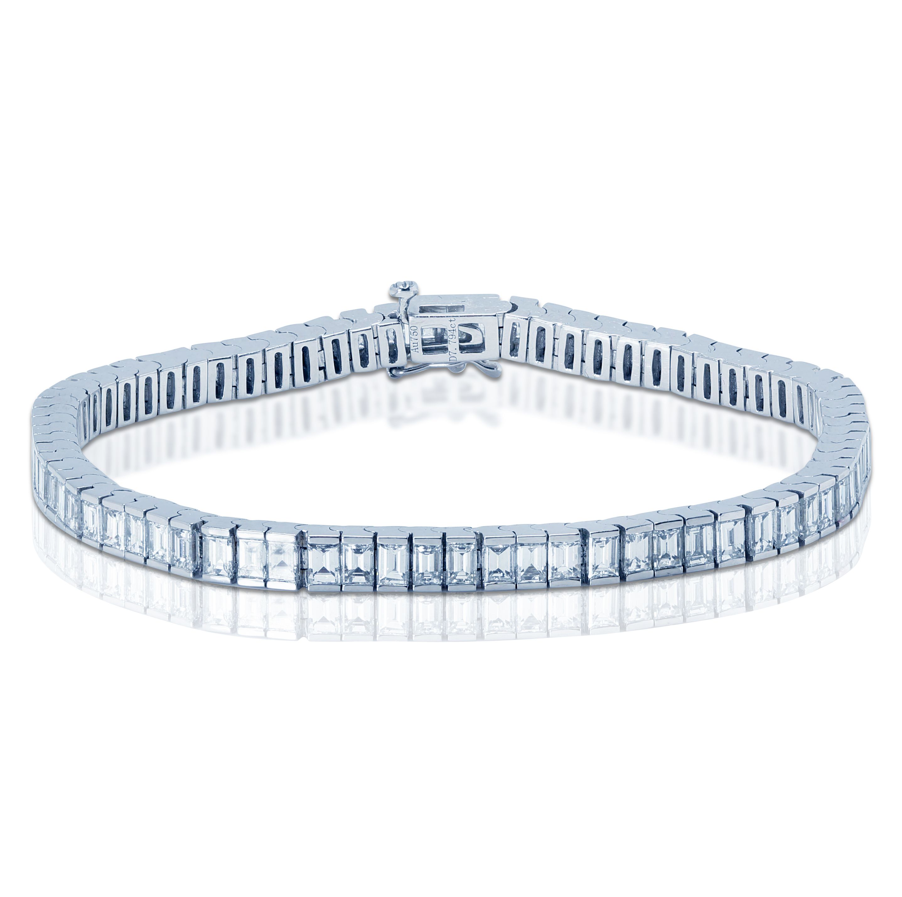 7_carat_baguette_cut_diamond_t