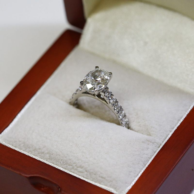 Oval engagement rings thick band 2025