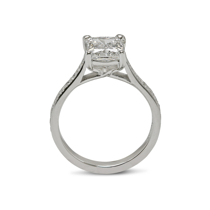 Radiant Cut Diamond Engagement Ring