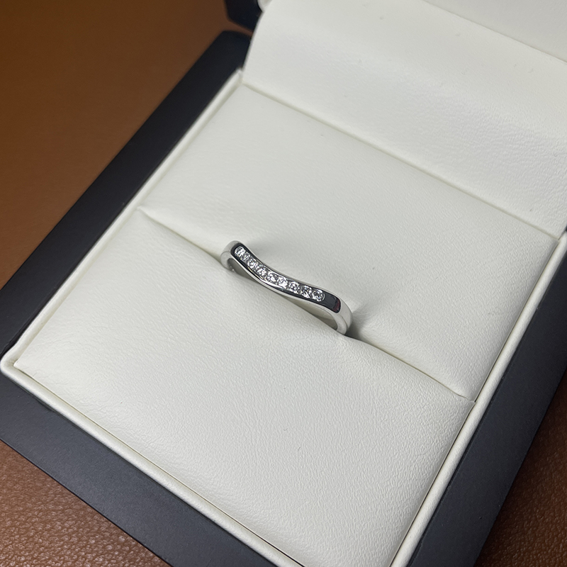 Shaped U Curved Diamond Wedding Ring