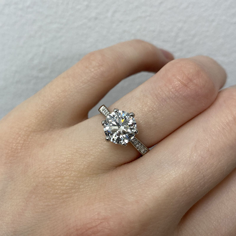Collet on sale set diamond