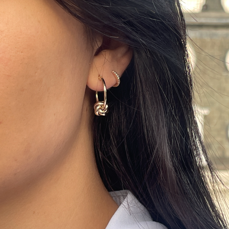 Yellow Gold 18mm Knot Round Hoop Earring