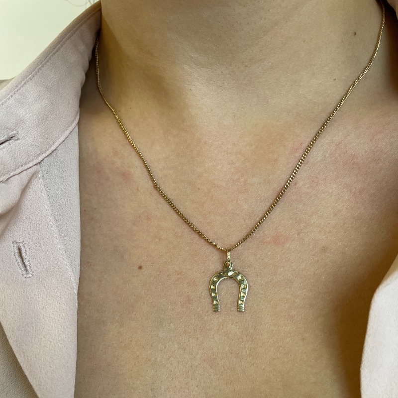 Yellow Gold Horse Shoe Pendant