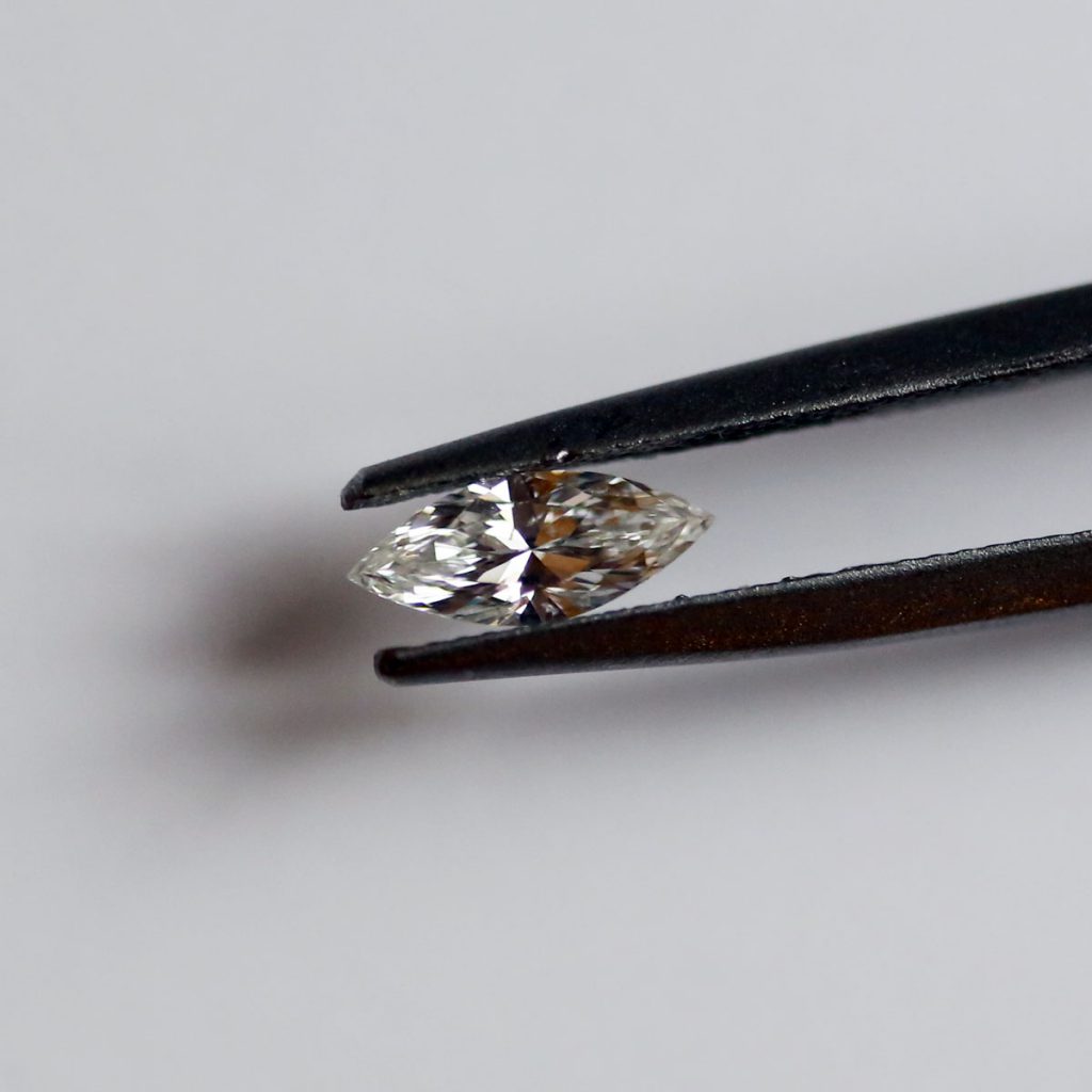 How To Tell If A Diamond Is Fake Reve Diamonds