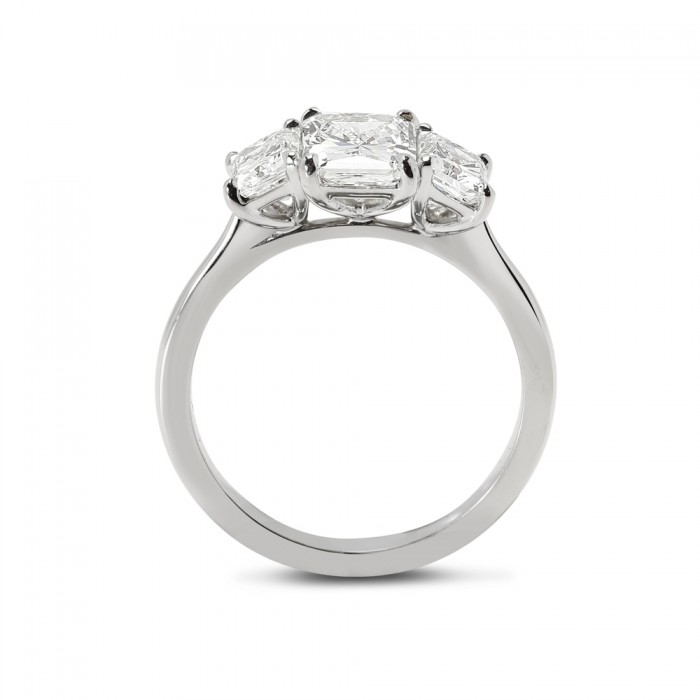 Solitaire-Engagement-Rings-min